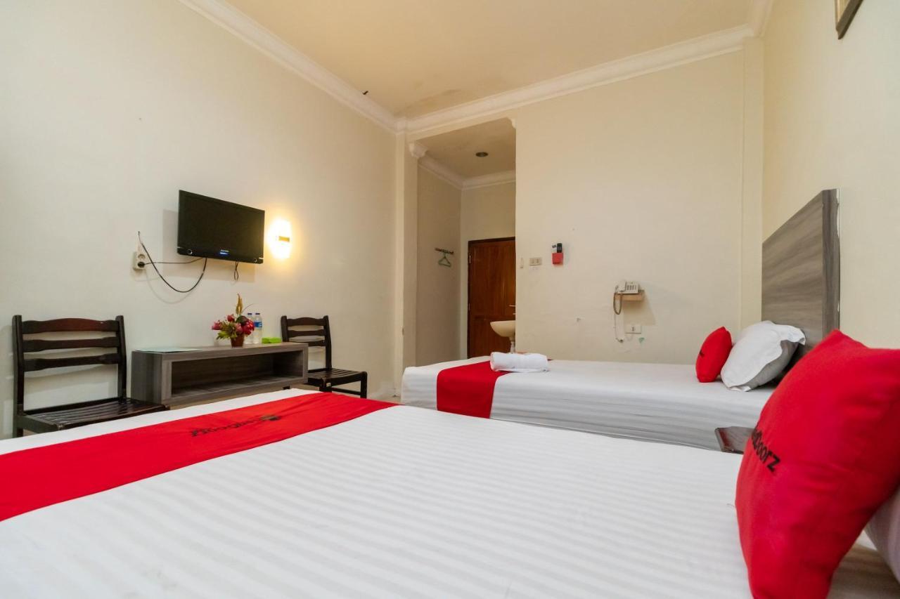 Reddoorz @ Pematangsiantar Hotel Exterior foto