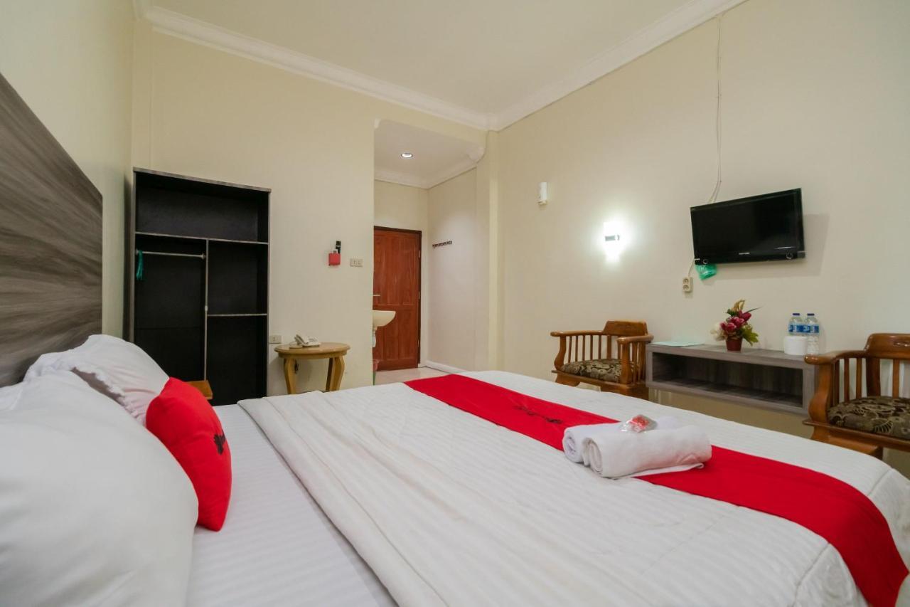 Reddoorz @ Pematangsiantar Hotel Exterior foto